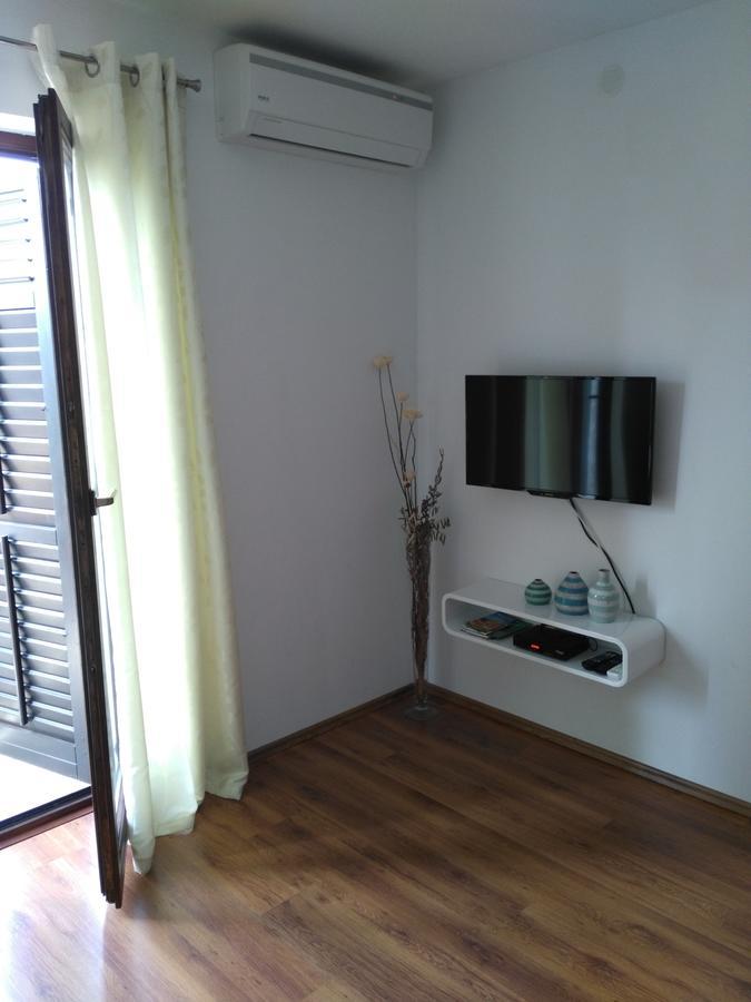 Apartment Bozac 로비니 외부 사진